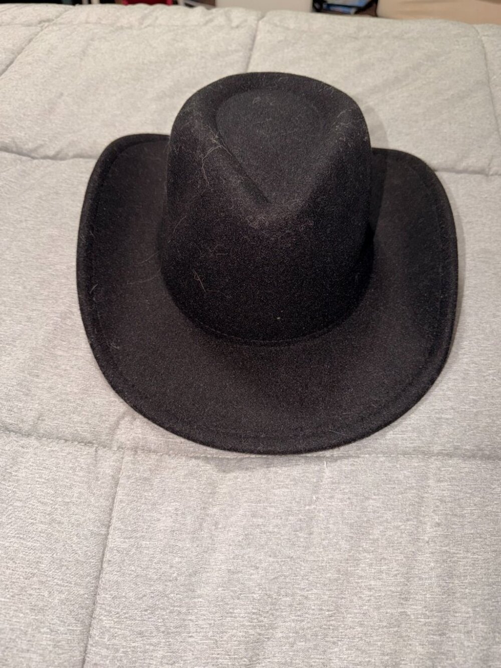 Black Felt Cowboy Hat